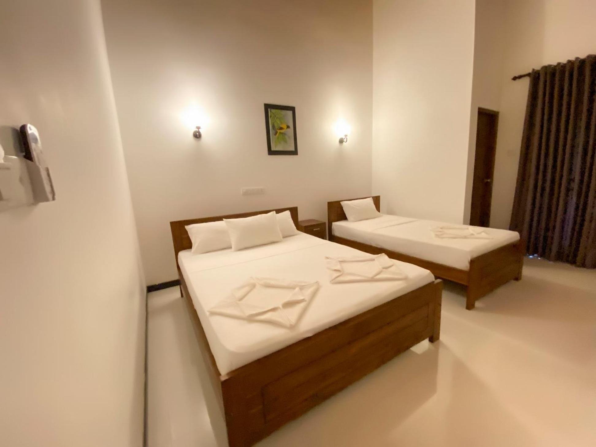 Yala Safari Green Home Stay ทิซซามาฮารามา ภายนอก รูปภาพ