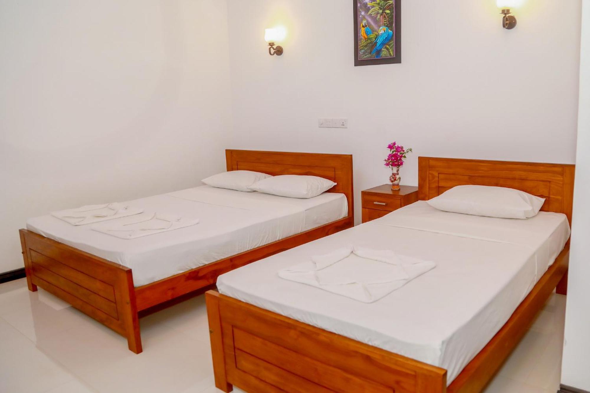 Yala Safari Green Home Stay ทิซซามาฮารามา ภายนอก รูปภาพ